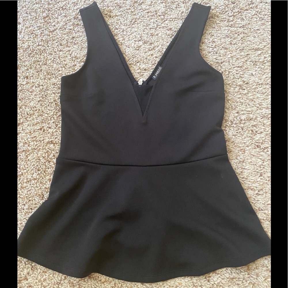 Black sleeveless peplum top